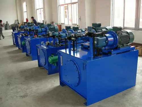 <a href=http://www.tianzhihe.com.cn/news_article?news_id=153>液壓設(shè)備</a>